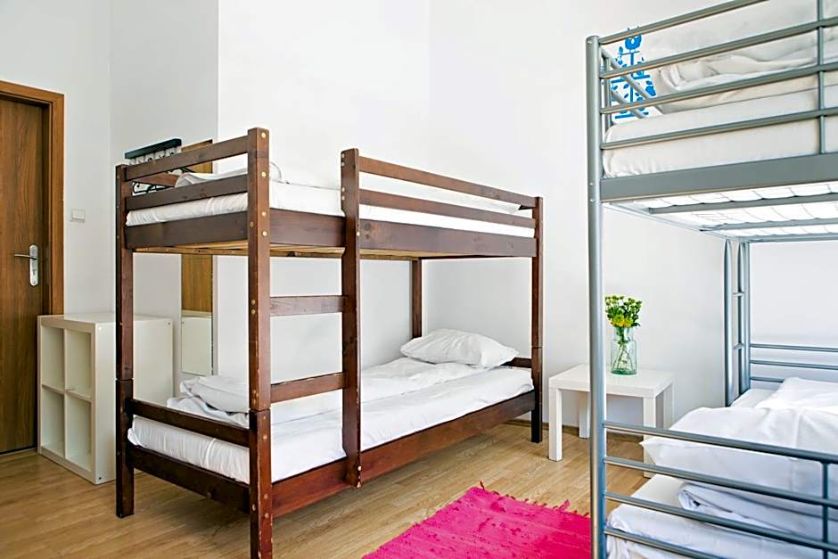 Folk Hostel Krakowskie Przedmieście