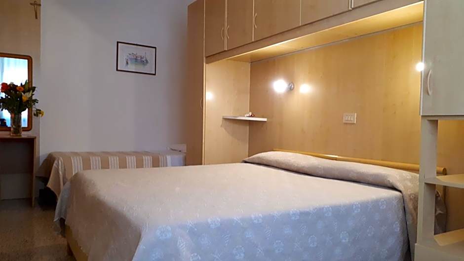 Hotel Villa Dina