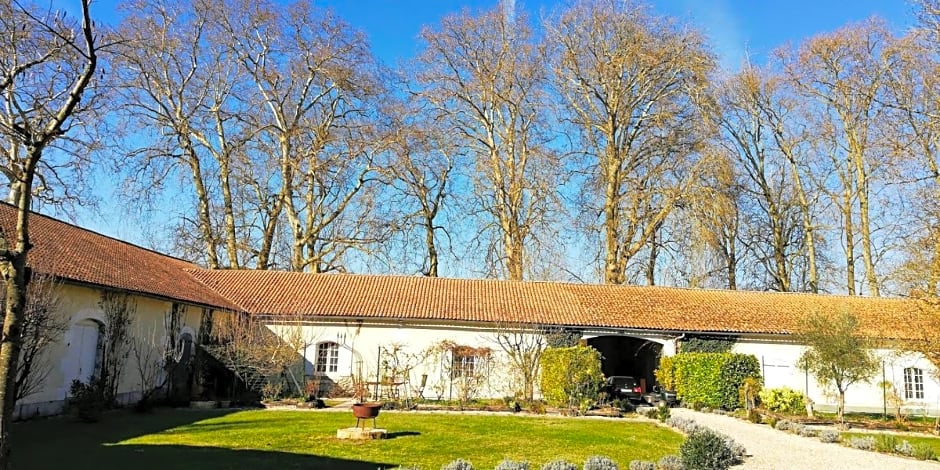 Le Domaine Des Platanes