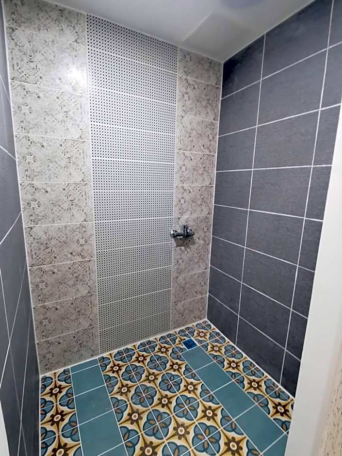 Tiki Taka Hostel & Pub