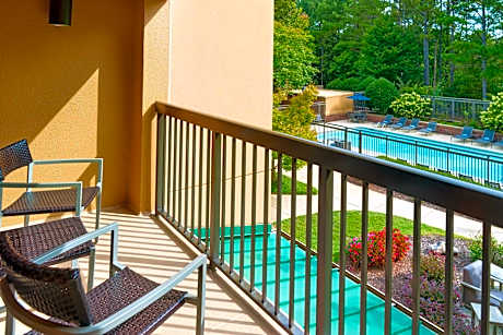 Balcony Queen/Queen, Guest Room, 2 Queen, Balcony