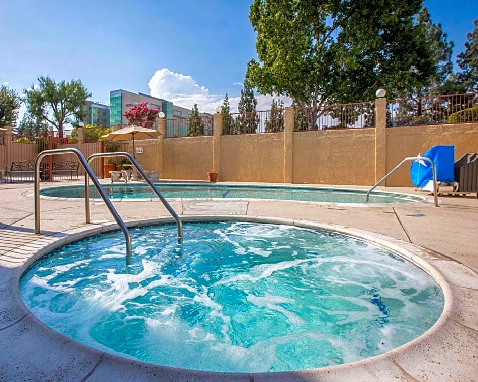 SureStay Hotel by Best Western Fontana – Fontana, CA