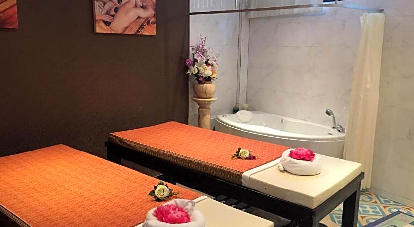 At Samui Boutique Hotel