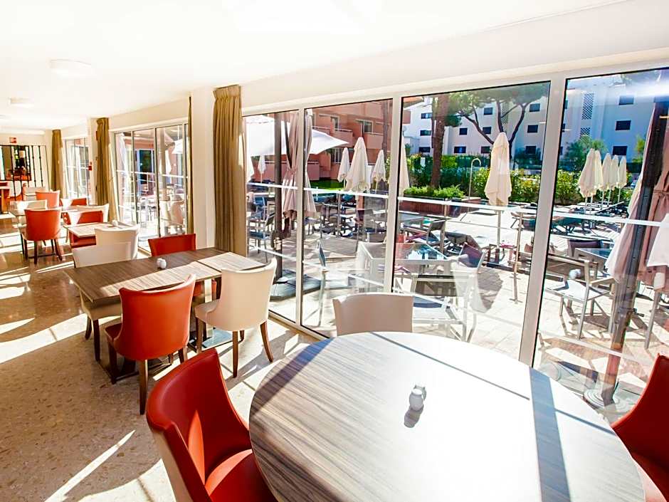 Vilamoura Garden Hotel