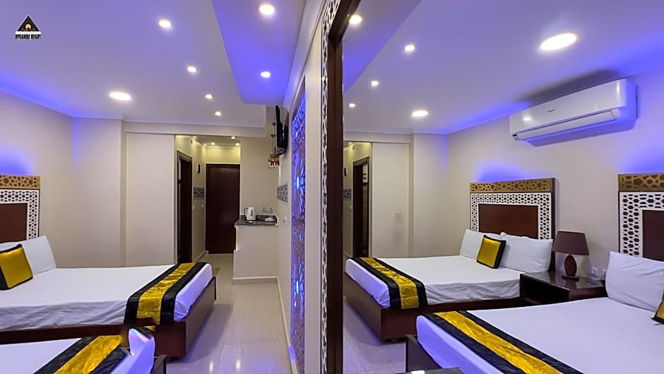 Pyramids Height Hotel & Pyramids Master Scene Rooftop