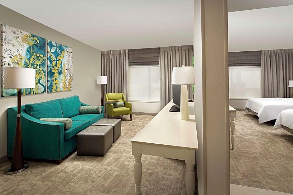Photo 1 of 2 of 2 Queen Beds, Hearing/Mobility Accessible, Bathtub