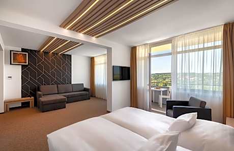 Suite with Balcony