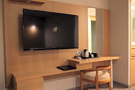 Suite with City View