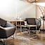 Queen Boutique Hotel