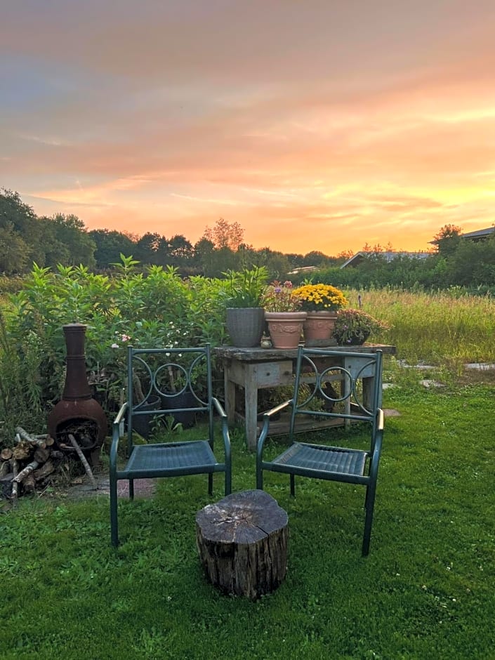 B&BOosterweg3 Studio - Free private parking