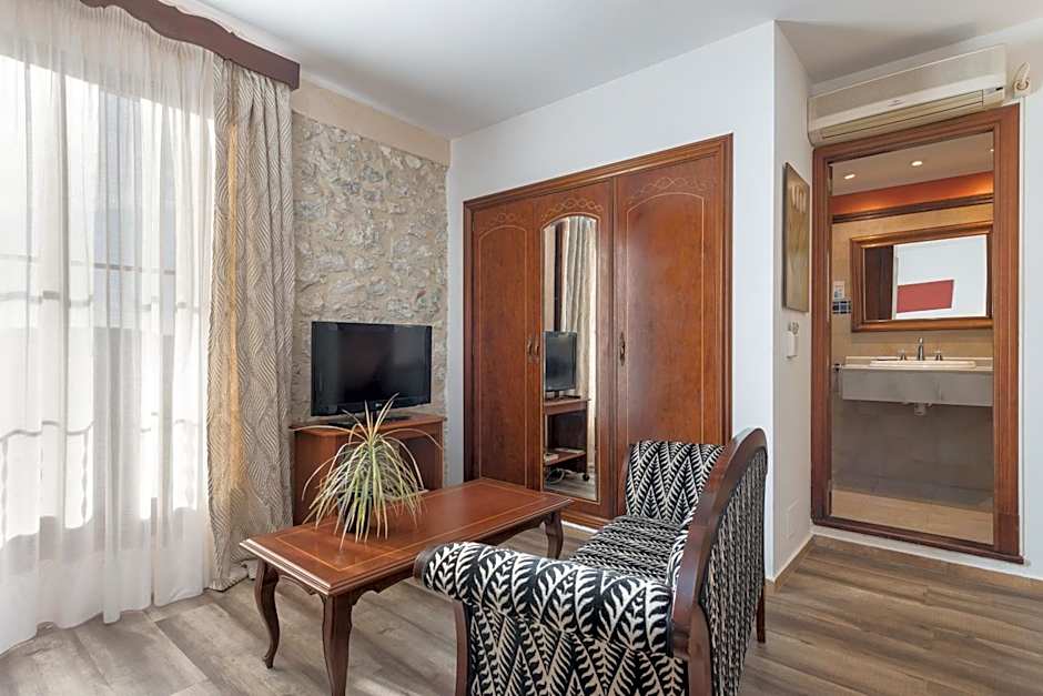 Hotel Monnaber Nou