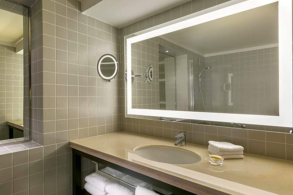 Sheraton Bucharest Hotel