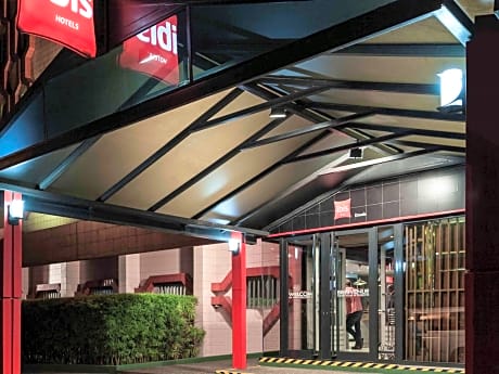 ibis Douala