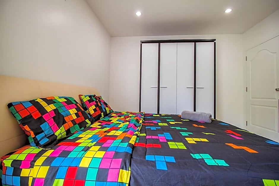 The Place Pratumnak by Pattaya Sunny Rentals