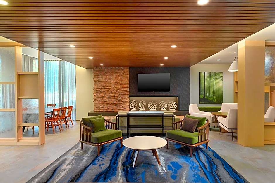 Fairfield by Marriott Inn & Suites Alpharetta Avalon Area