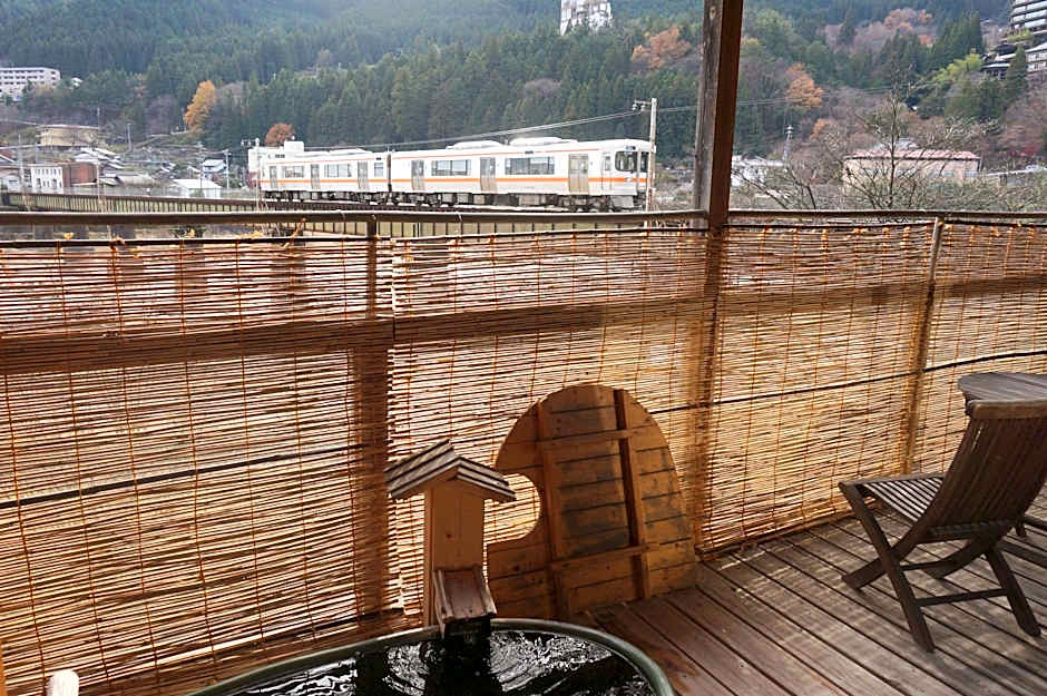 Gero Onsen Bosenkan