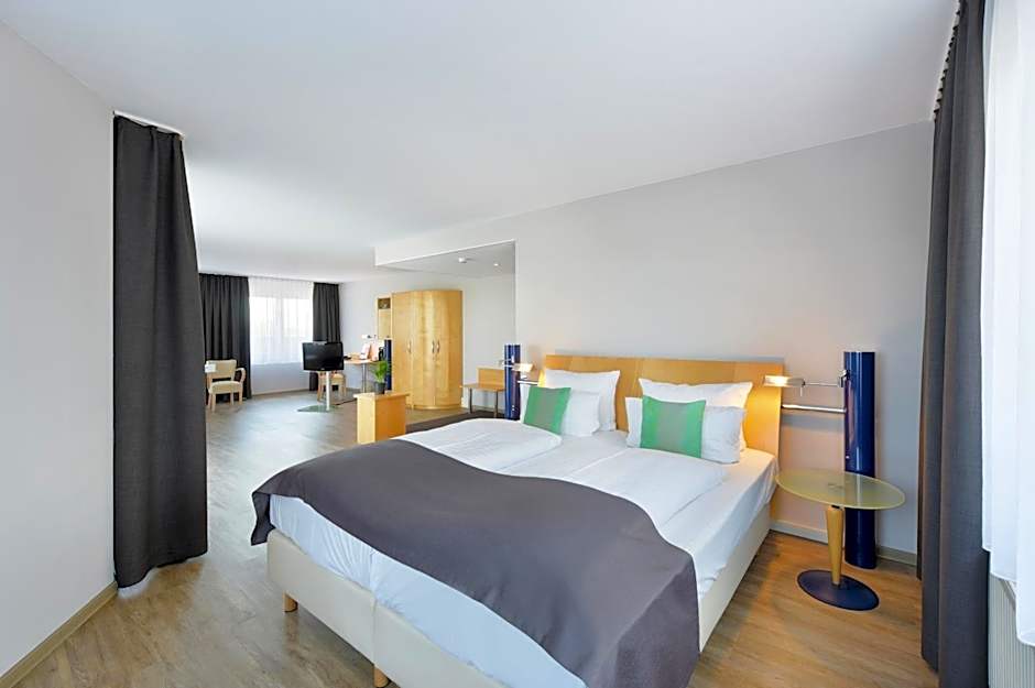 Amedia Dresden Elbpromenade, Trademark Collection by Wyndham