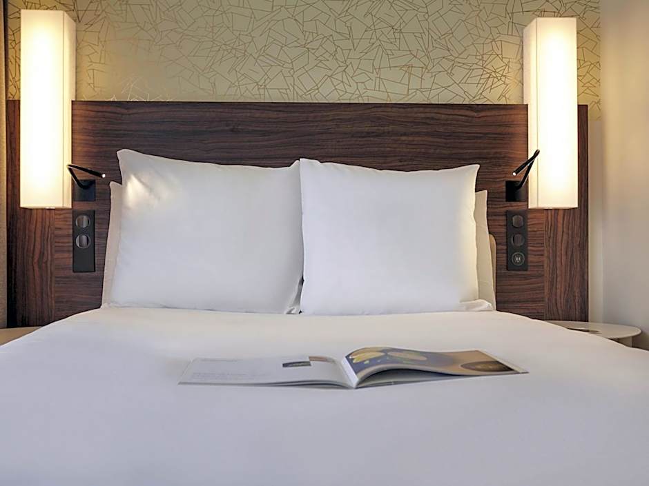 Mercure Paris Arc De Triomphe Etoile