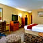 Holiday Inn Express Hurricane Mills Waverly By IHG
