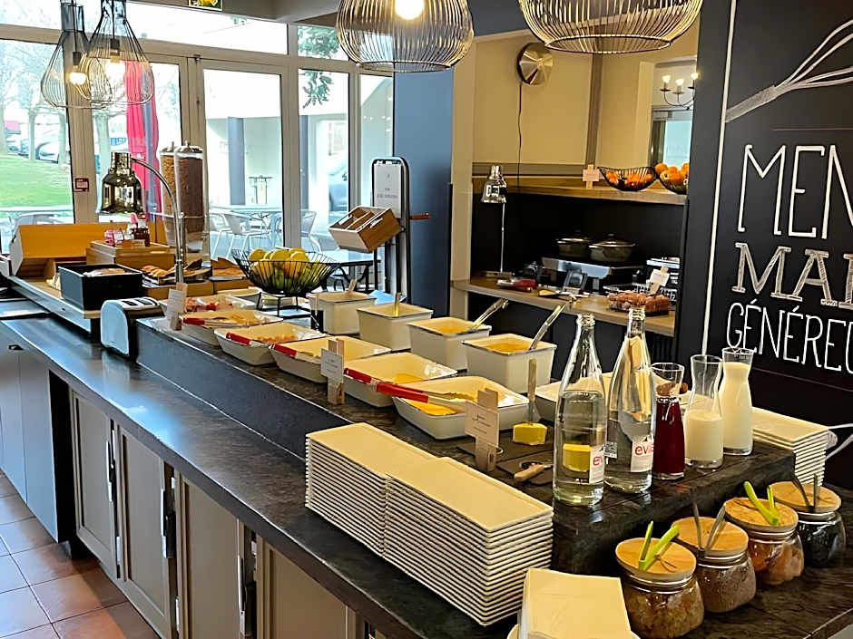 B&B HOTEL Orly Rungis Aeroport 3 etoiles