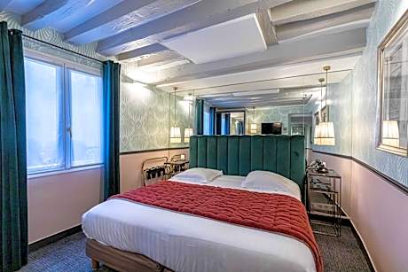 Interconnecting Room