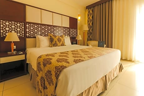 Superior Double Room with Balcony