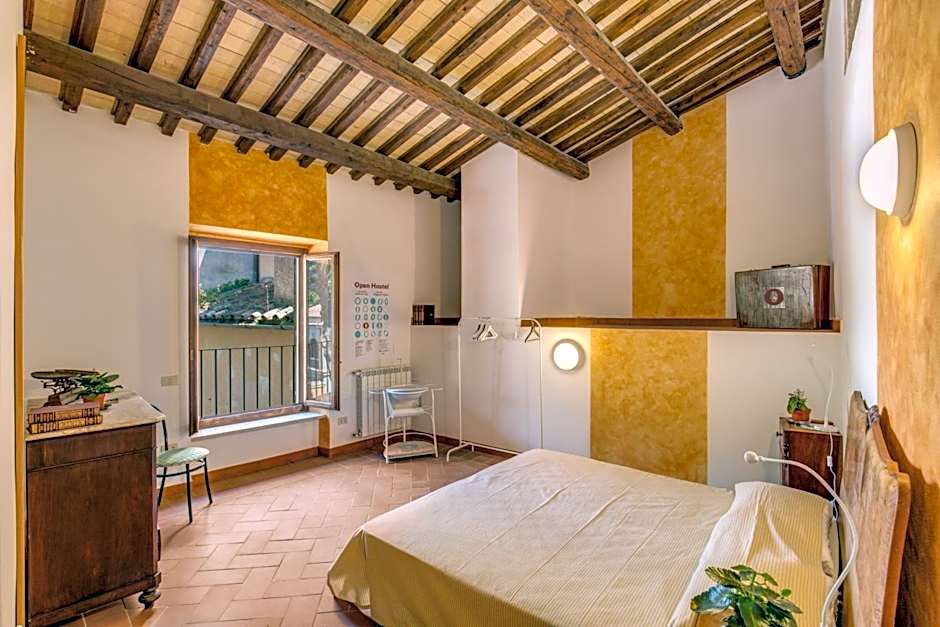 ecOstello Magliano Sabina