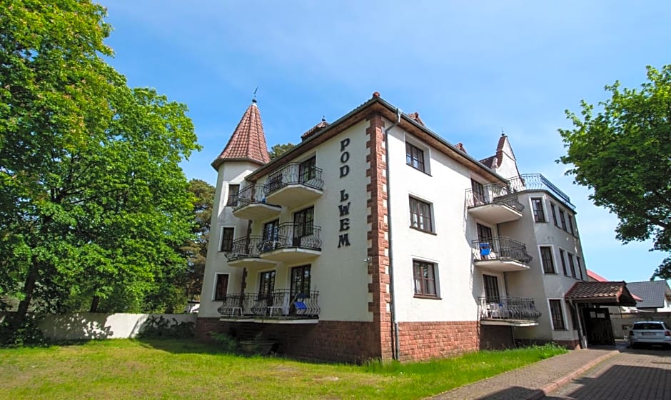 Pensjonat Pod Lwem