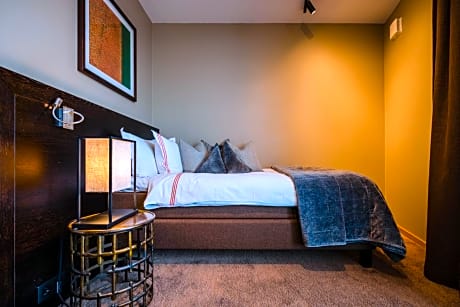 Single Room - Separate Building (Spa not included)