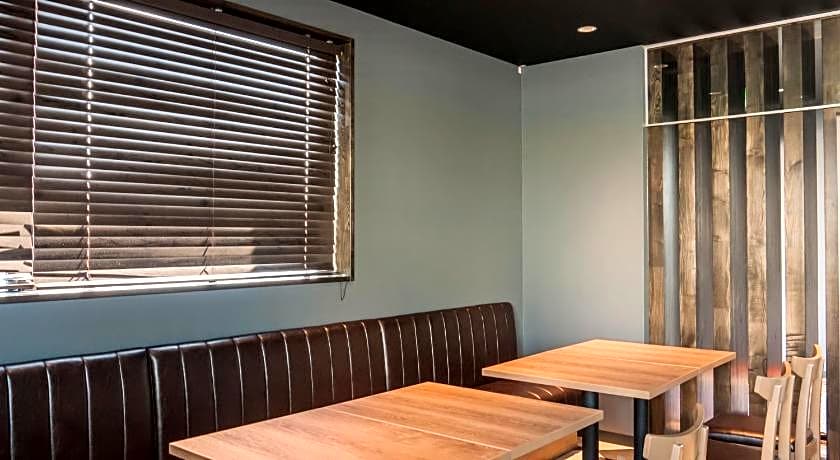 HOTEL R9 SANOFUJIOKA