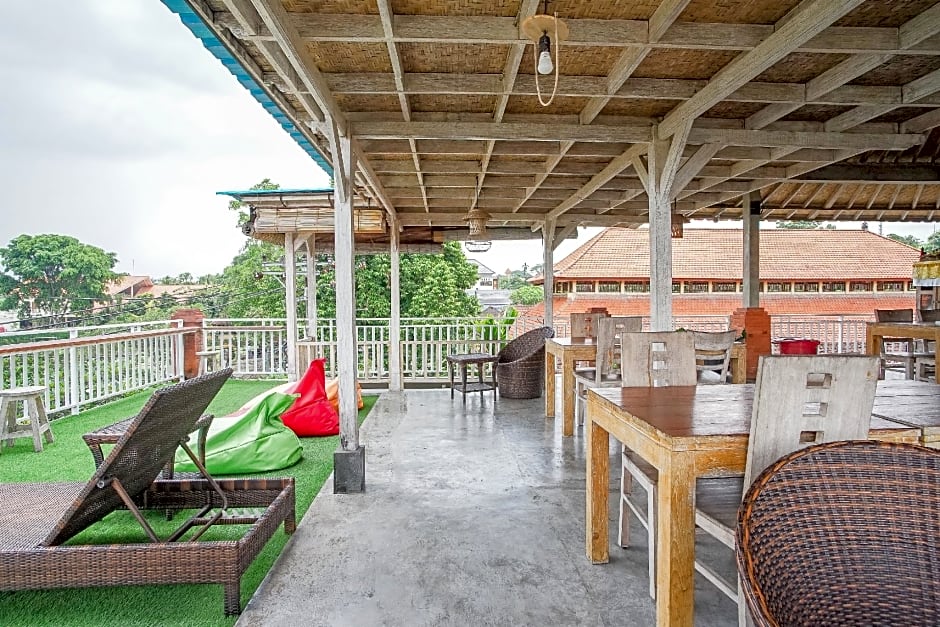 Kememai Hostel