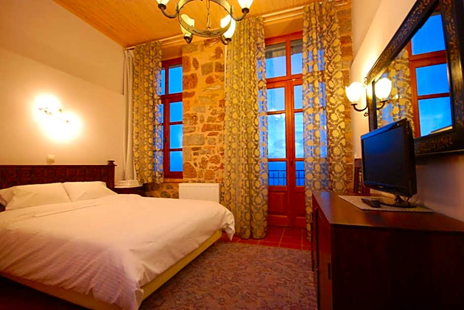 Photo 1 of 2 of Double Room