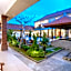 Tom's Inn Pecatu
