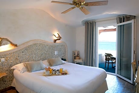 Double Room with Terrace and Sea View  