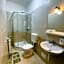 Easy Star Hotel