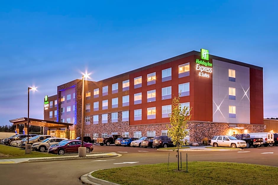 Holiday Inn Express & Suites Rice Lake By IHG