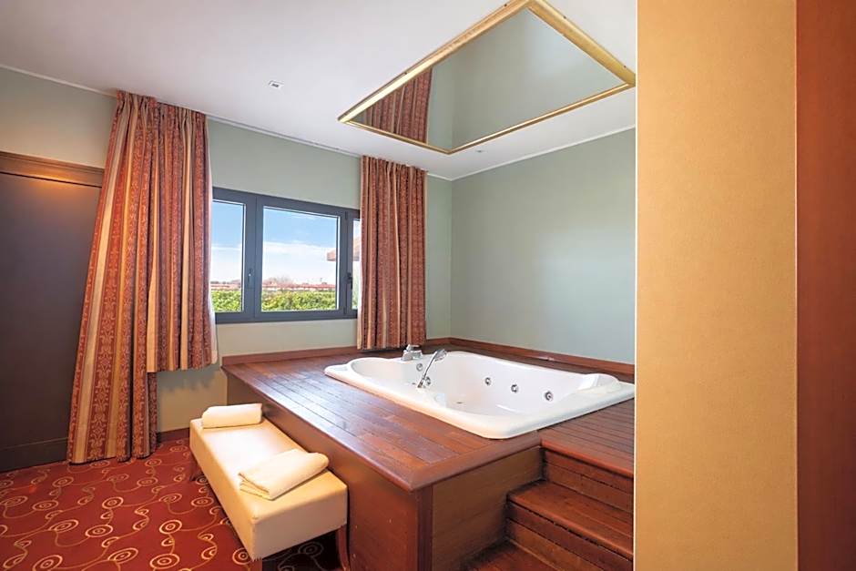 LVG Hotel Collection - Riz