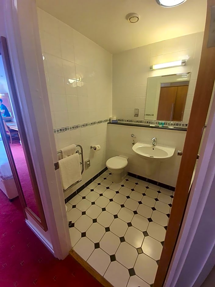 The Telford Whitehouse Hotel