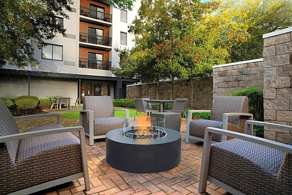 Courtyard by Marriott New Orleans Metairie