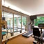 La Quinta Inn & Suites by Wyndham Vancouver Airport