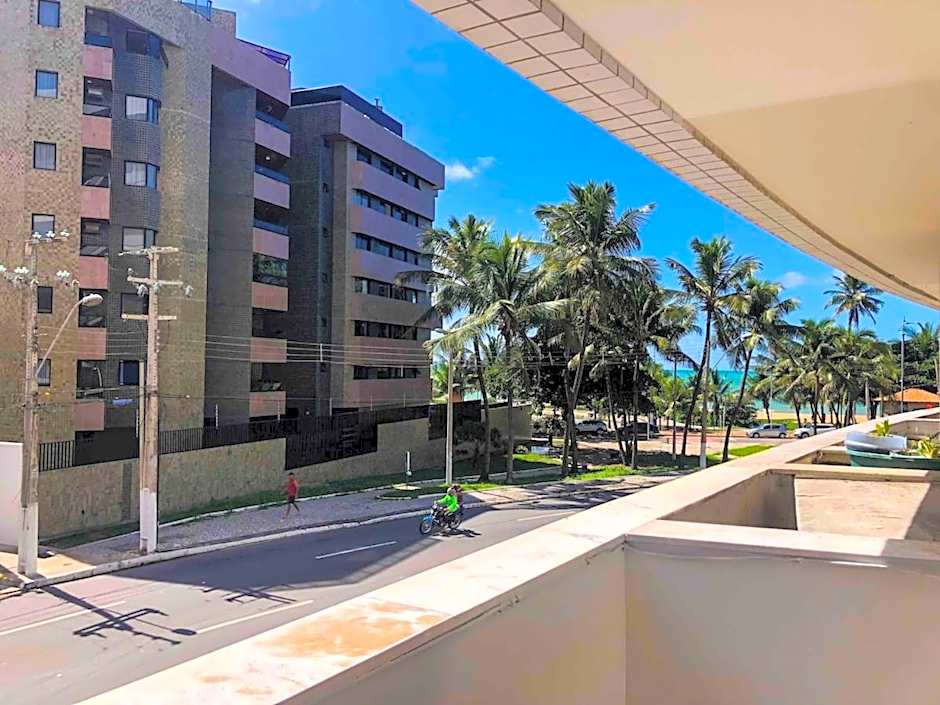 NAUTILLUS - 107 · N-07: Apê espaçoso e estiloso à beira mar