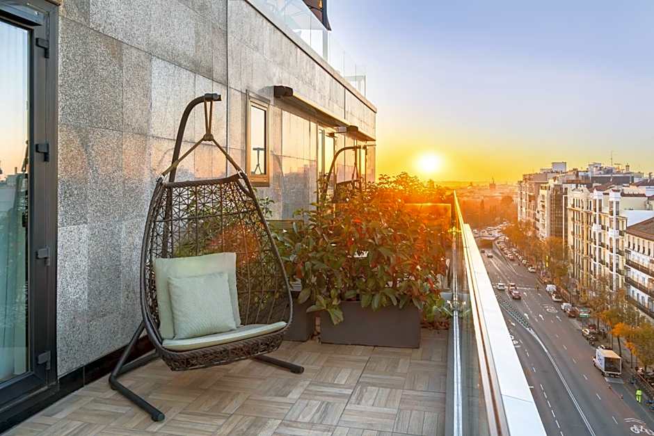 H10 Puerta de Alcala