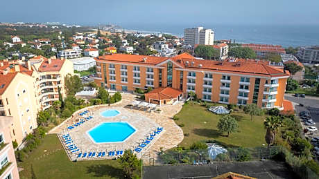 Riviera Hotel
