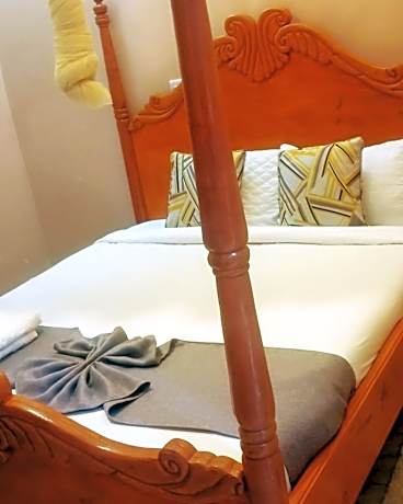 Villa Serene Hotel