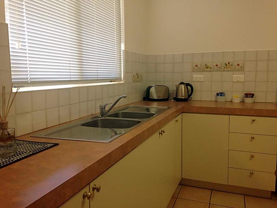 The Nosh & Nod - Avon Terrace