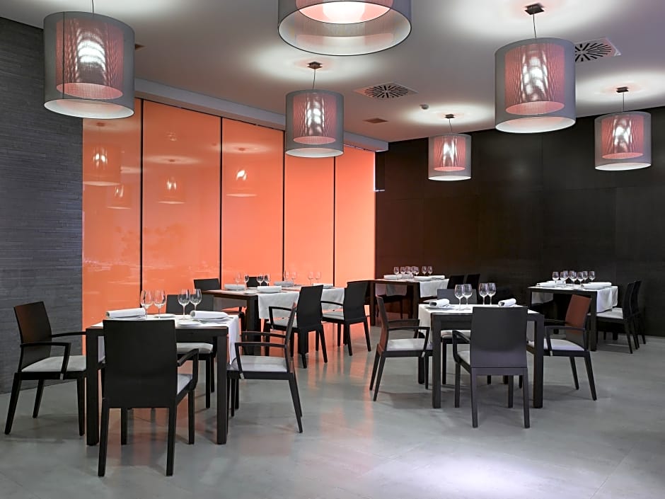 Hotel Macia Real De La Alhambra Granada Rates From Eur42