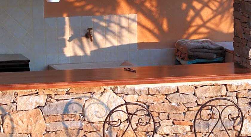 la cigale sous l'olivier