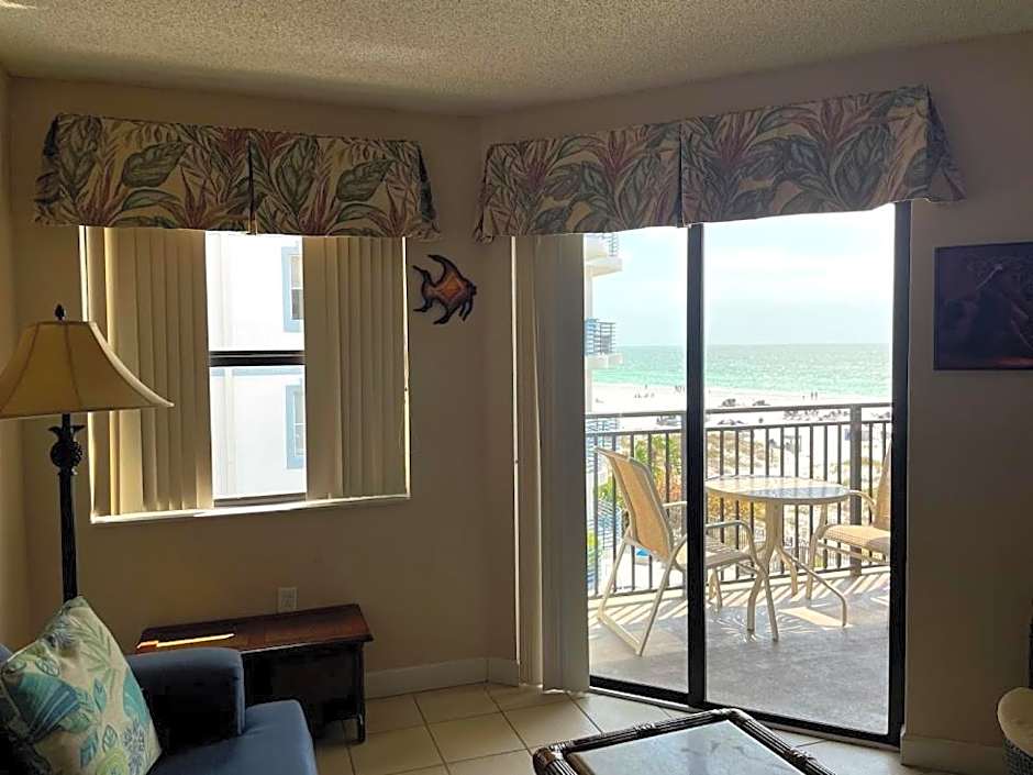 Beachfront Condo Ocean View