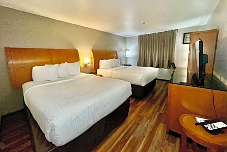2 Queen Beds Non-Smoking