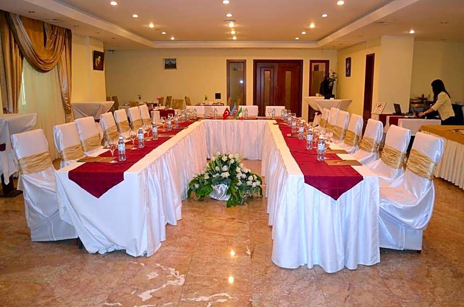 Atropat Old City Hotel Baku